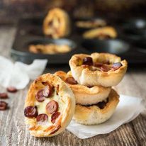 Garlic Bread Mini Pizza - made from plain sandwich bread brushed with garlic butter, these mini pizzas taste like a cross between garlic bread and pizza!